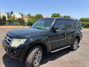 Mitsubishi Pajero, 2011, фото