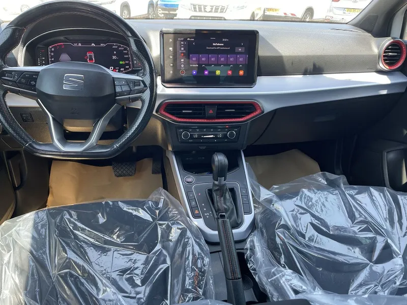 SEAT Arona с пробегом, 2022, частная рука
