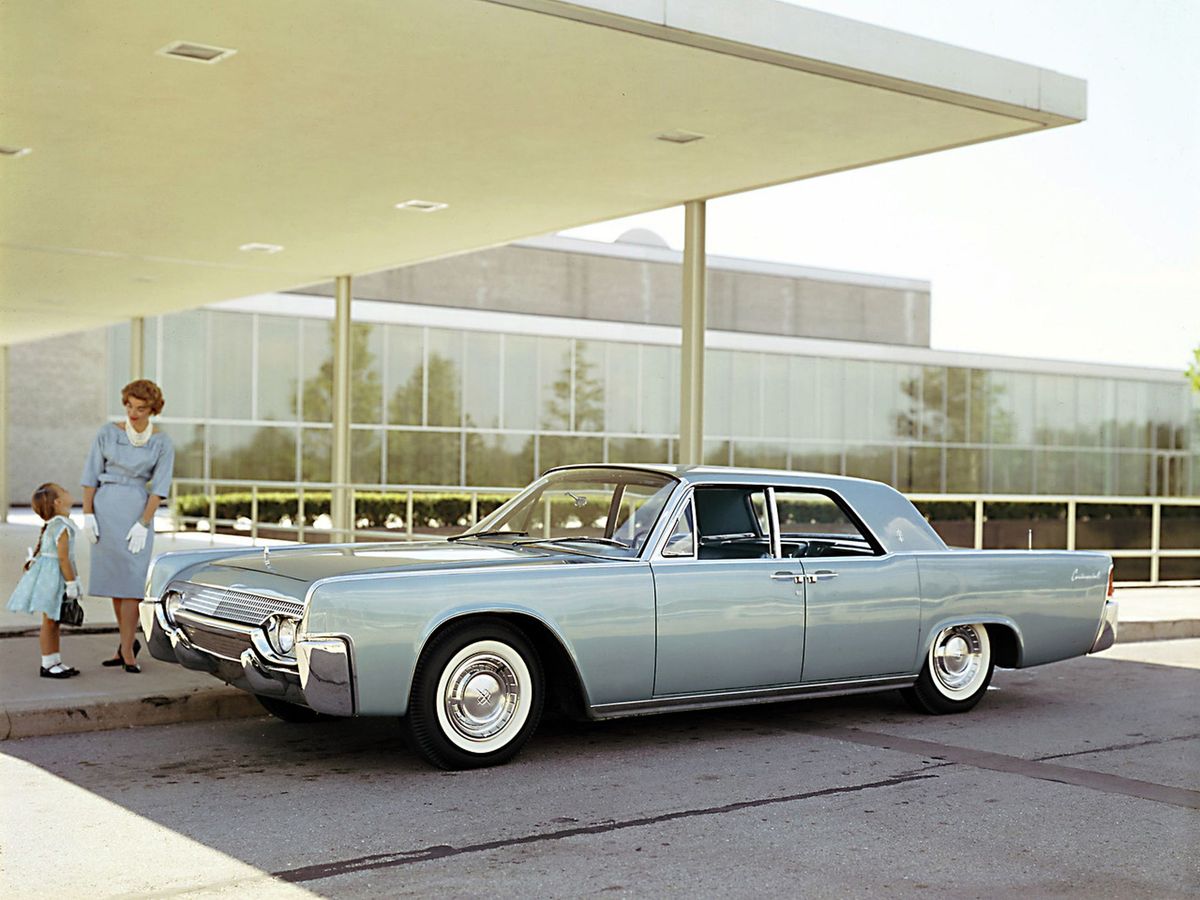 Lincoln Continental 1961. Carrosserie, extérieur. Berline, 4 génération