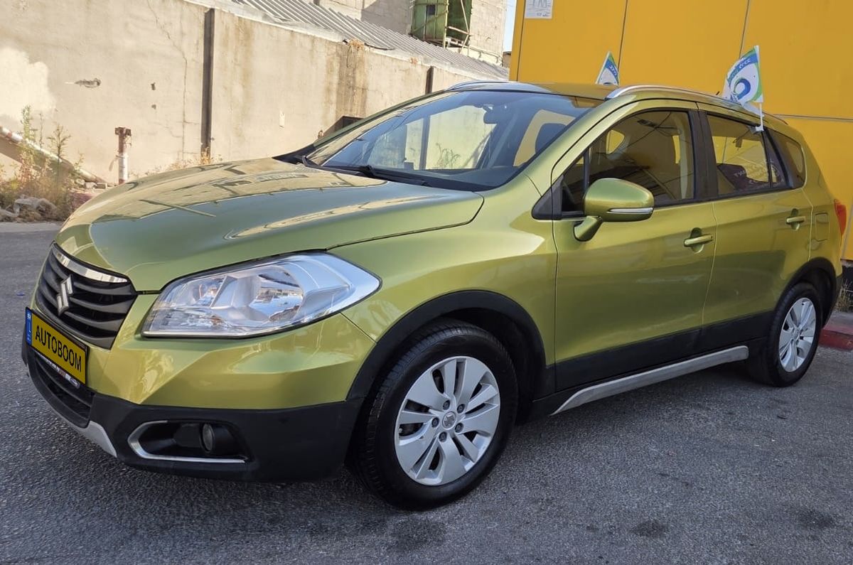 סוזוקי קרוסאובר SX4 יד 2 רכב, 2014, פרטי