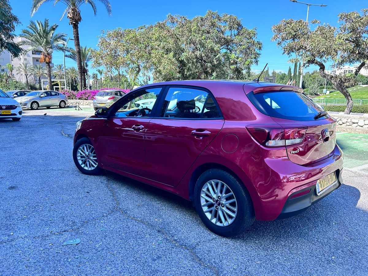 Kia Rio 2nd hand, 2018, private hand