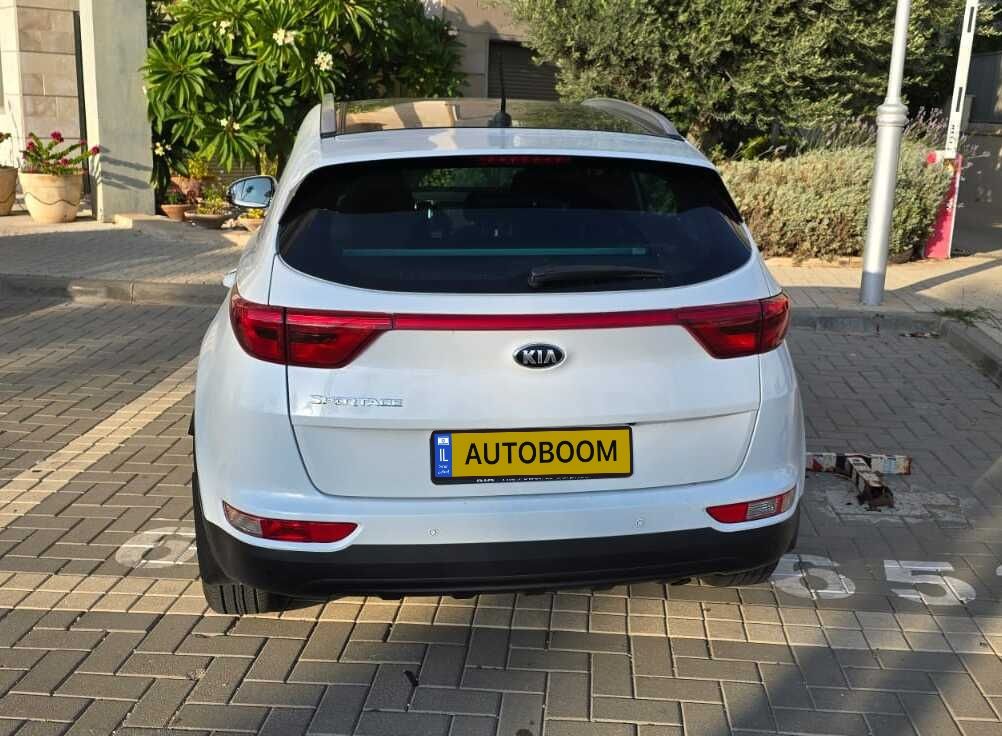 Kia Sportage 2nd hand, 2017, private hand