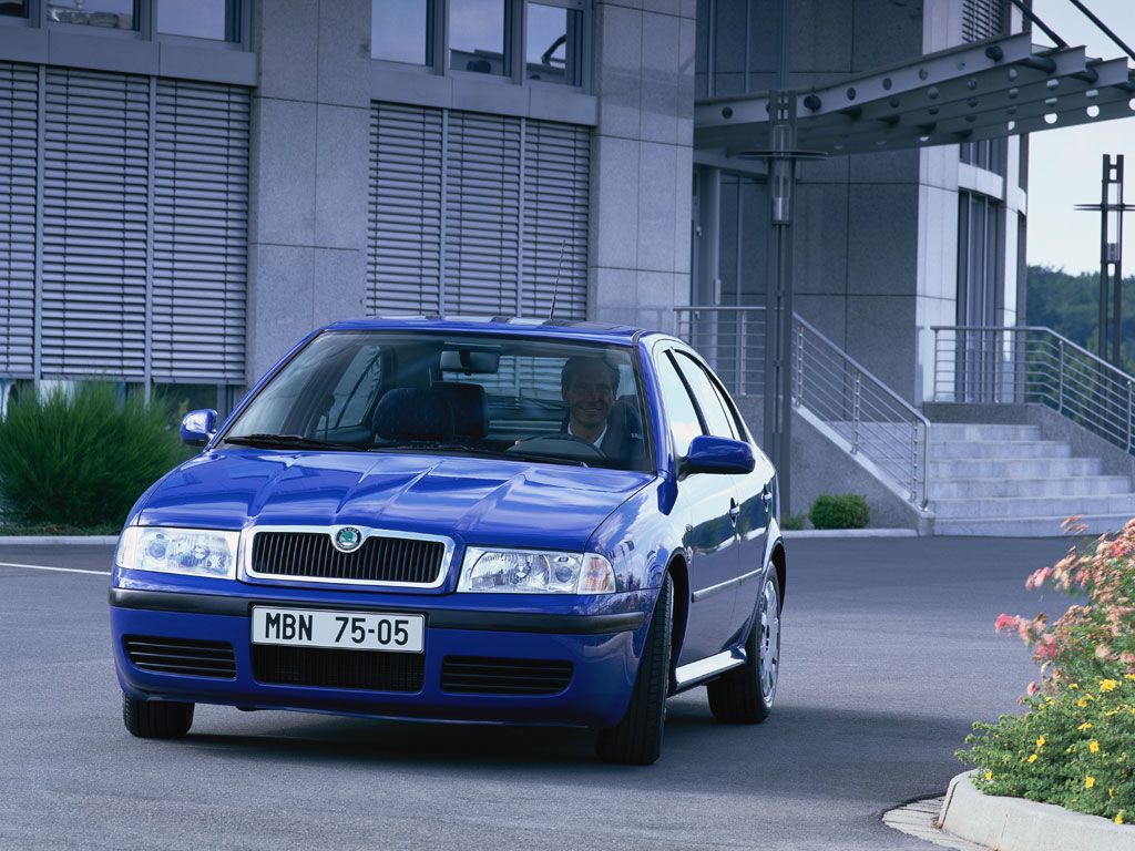 Škoda Octavia 2000. Carrosserie, extérieur. Liftback, 1 génération, restyling