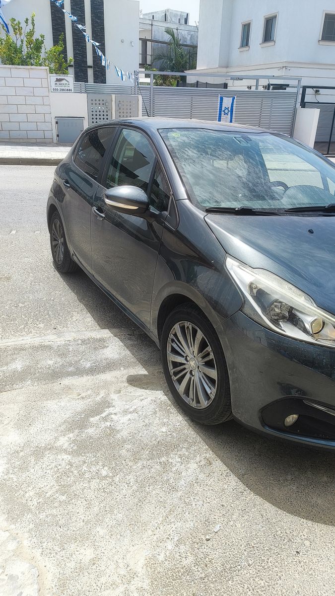 Peugeot 208 с пробегом, 2016, частная рука