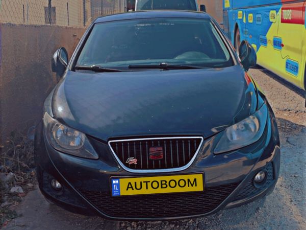 SEAT Ibiza 2nd hand, 2012, private hand
