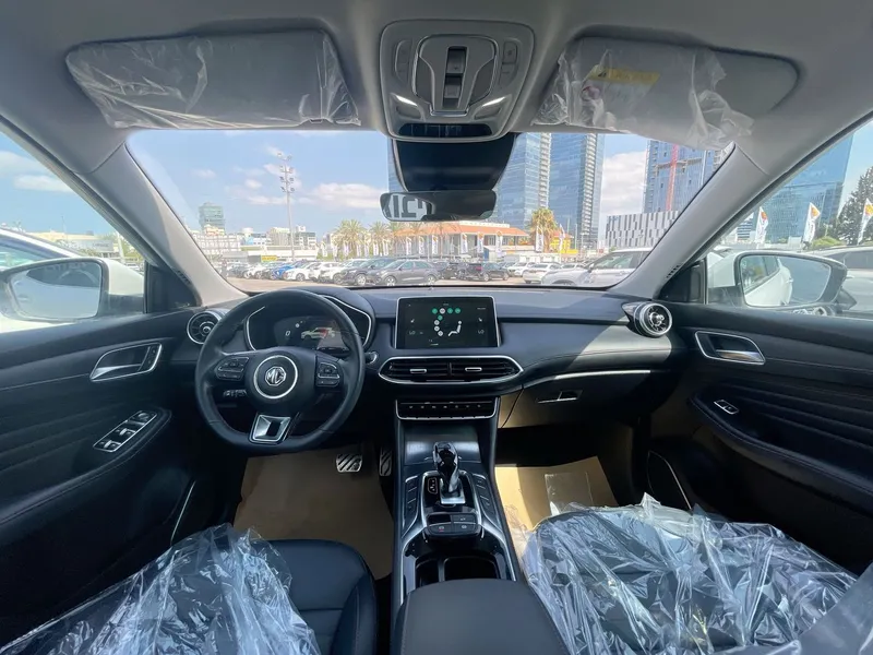 MG EHS 2ème main, 2022, main privée