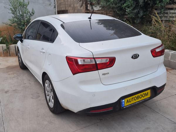 Kia Rio 2nd hand, 2014, private hand