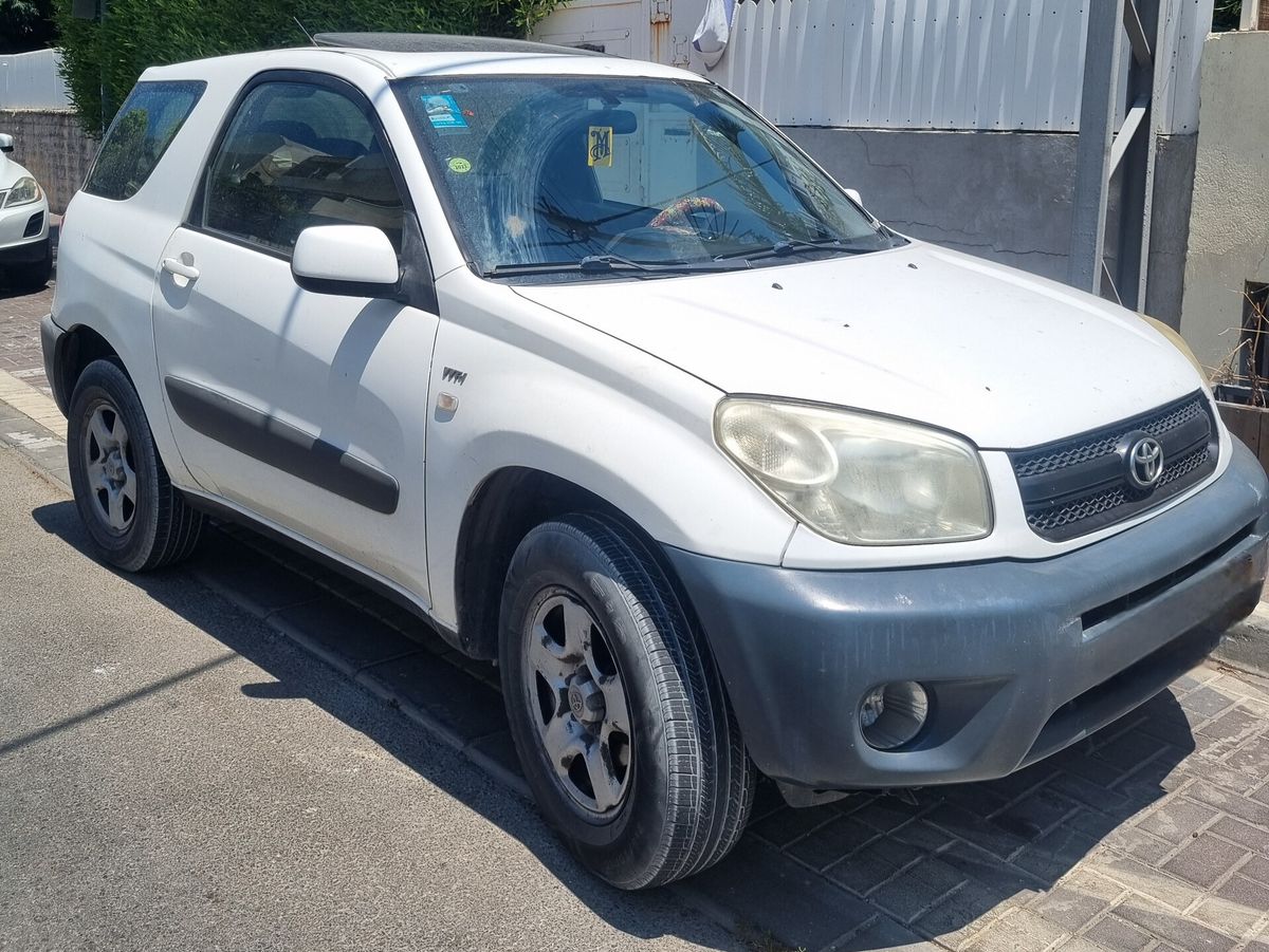 Toyota RAV4 с пробегом, 2006, частная рука