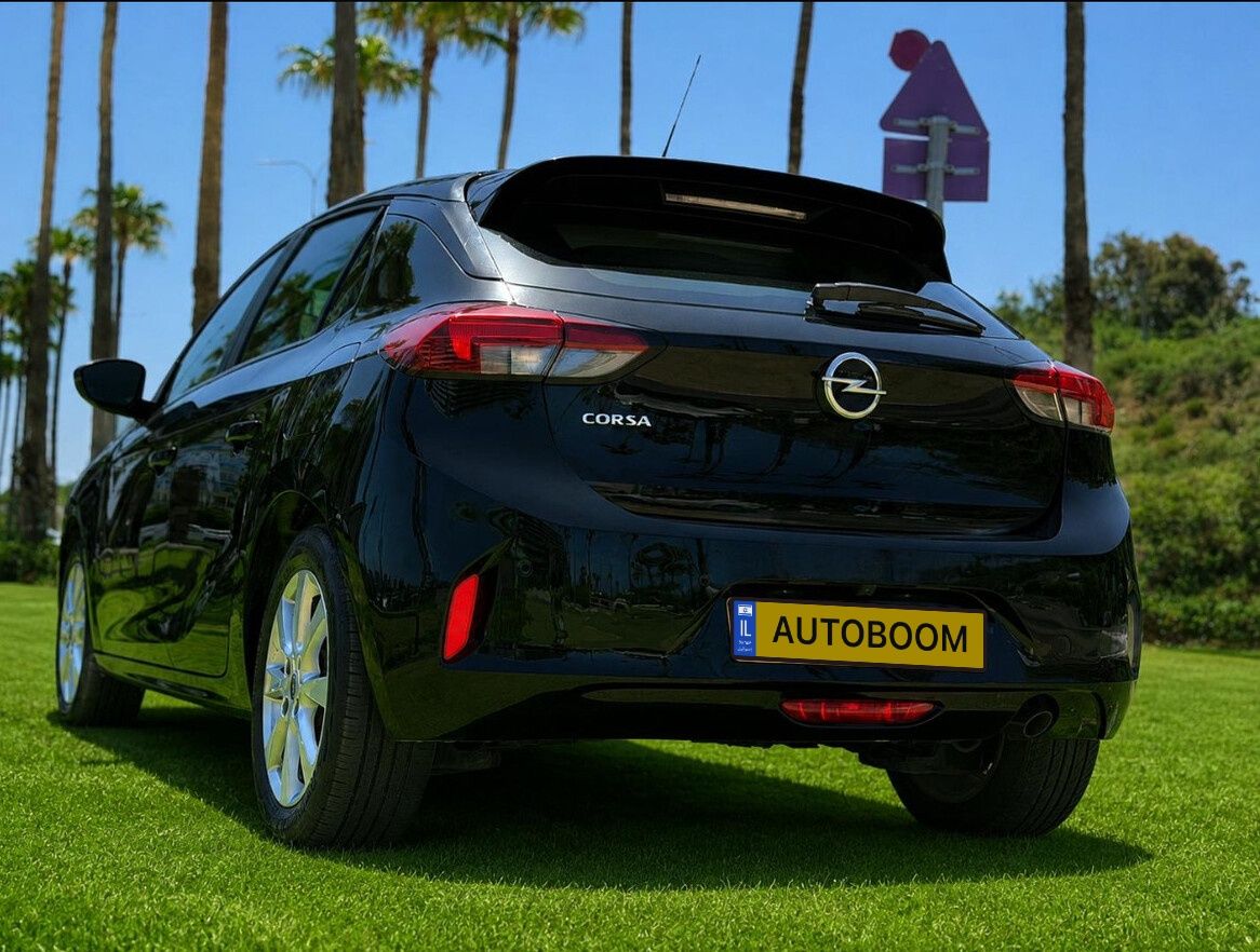 Opel Corsa 2nd hand, 2022, private