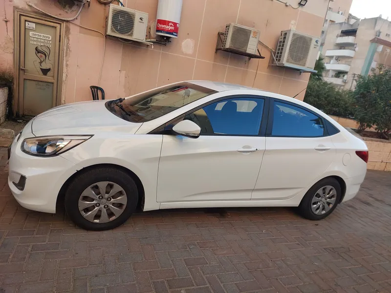 Hyundai i25 2nd hand, 2016, private hand