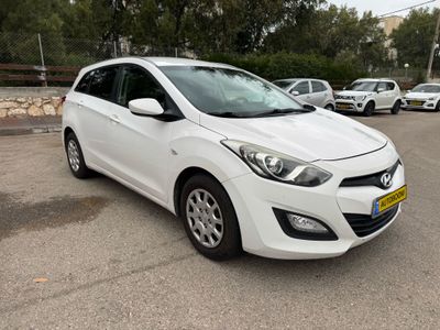 Hyundai i30, 2013, photo