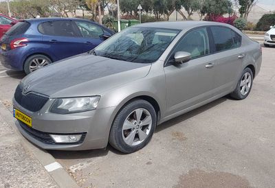 Skoda Octavia с пробегом, 2015, частная рука