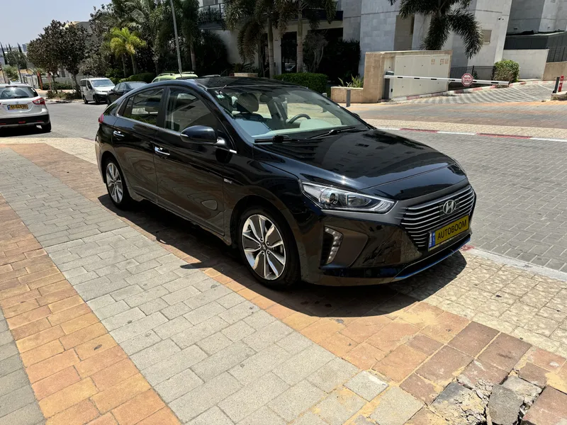 Hyundai IONIQ с пробегом, 2018, частная рука