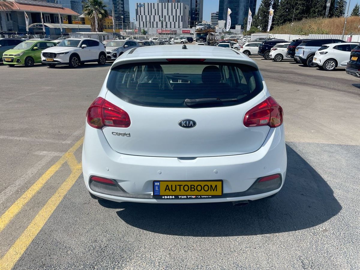 Kia Ceed 2nd hand, 2015, private hand