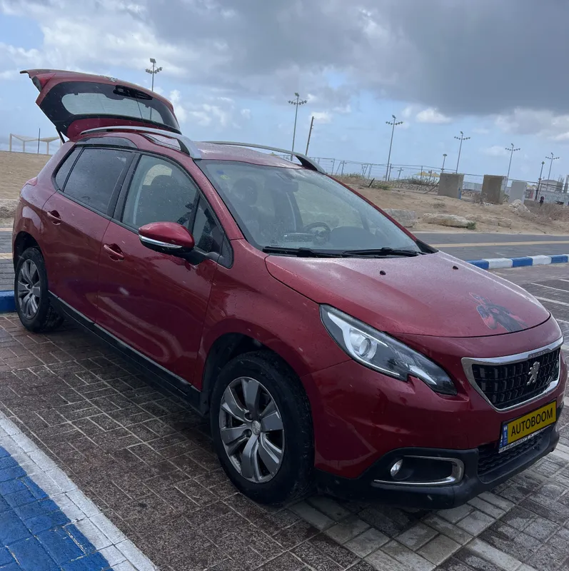 Peugeot 2008 2nd hand, 2017, private