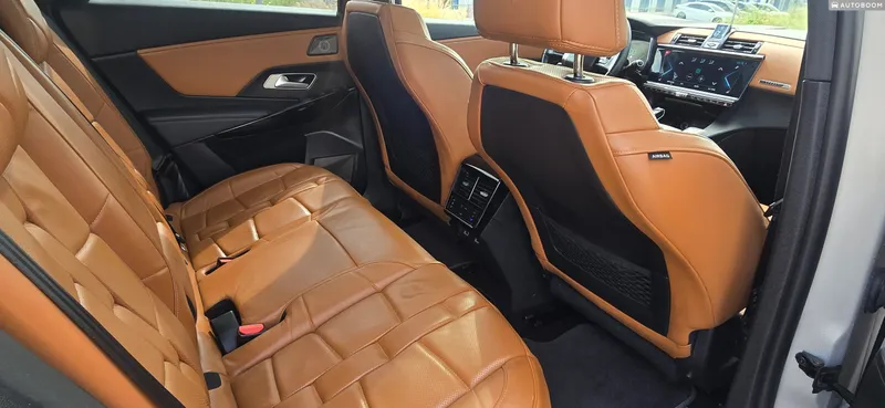 دي إس 7 Crossback مستعمل, 2023, خصوصي