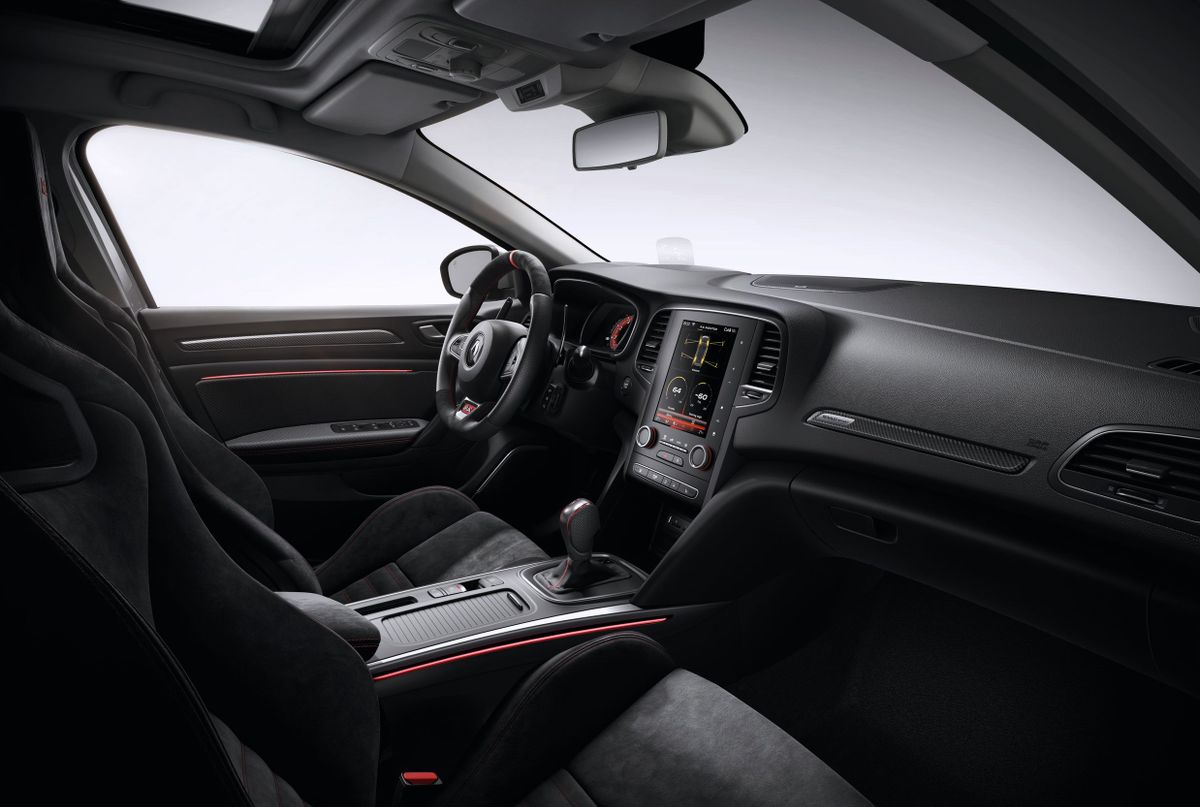 Рено Меган RS 2018. Передние сидения. Хэтчбек 5 дв., 4 поколение