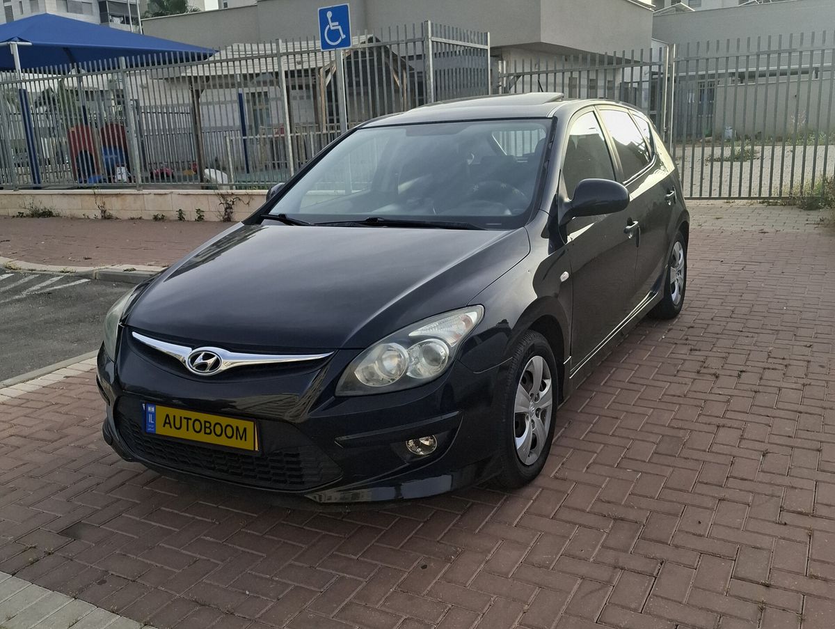 Hyundai i30 с пробегом, 2011, частная рука
