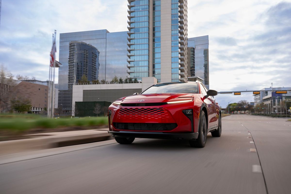 Toyota Crown Signia 2023. Кузов, экстерьер. Внедорожник 5 дв., 1 поколение