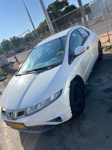 Honda Civic 2ème main, 2010, main privée