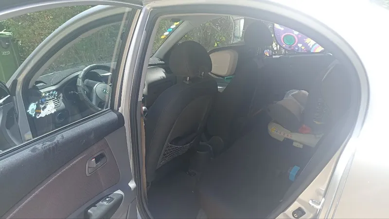 Kia Rio 2nd hand, 2010, private hand