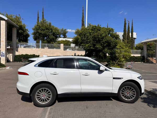 Jaguar E-Pace 2ème main, 2020, main privée