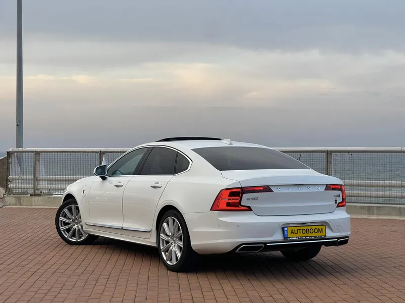 וולוו S90 יד 2 רכב, 2020, פרטי