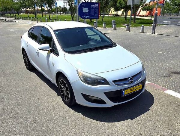 Opel Astra 2nd hand, 2016