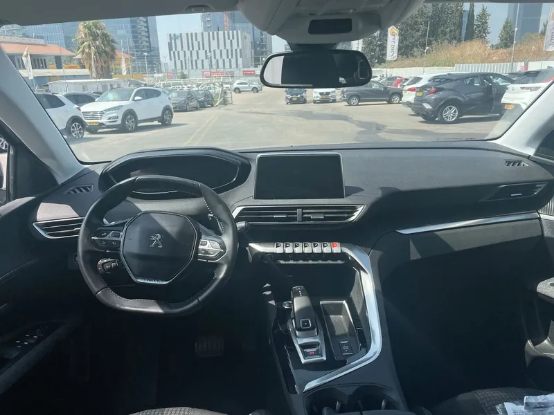 Peugeot 3008 2nd hand, 2021, private hand