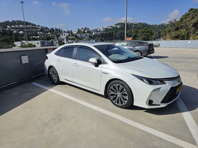 Toyota Corolla с пробегом, 2021, частная рука