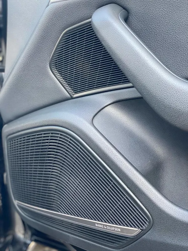 אאודי A4 יד 2 רכב, 2017, פרטי