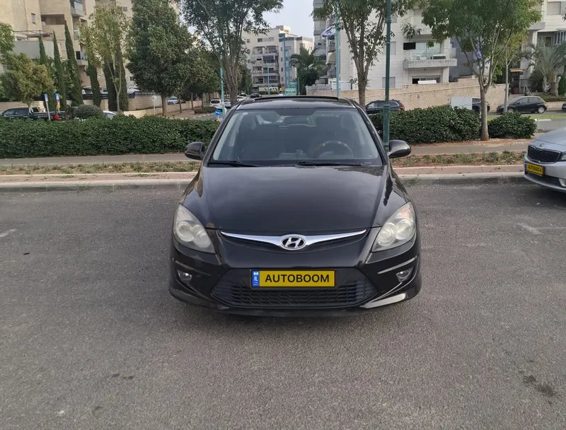Hyundai i30 с пробегом, 2011, частная рука