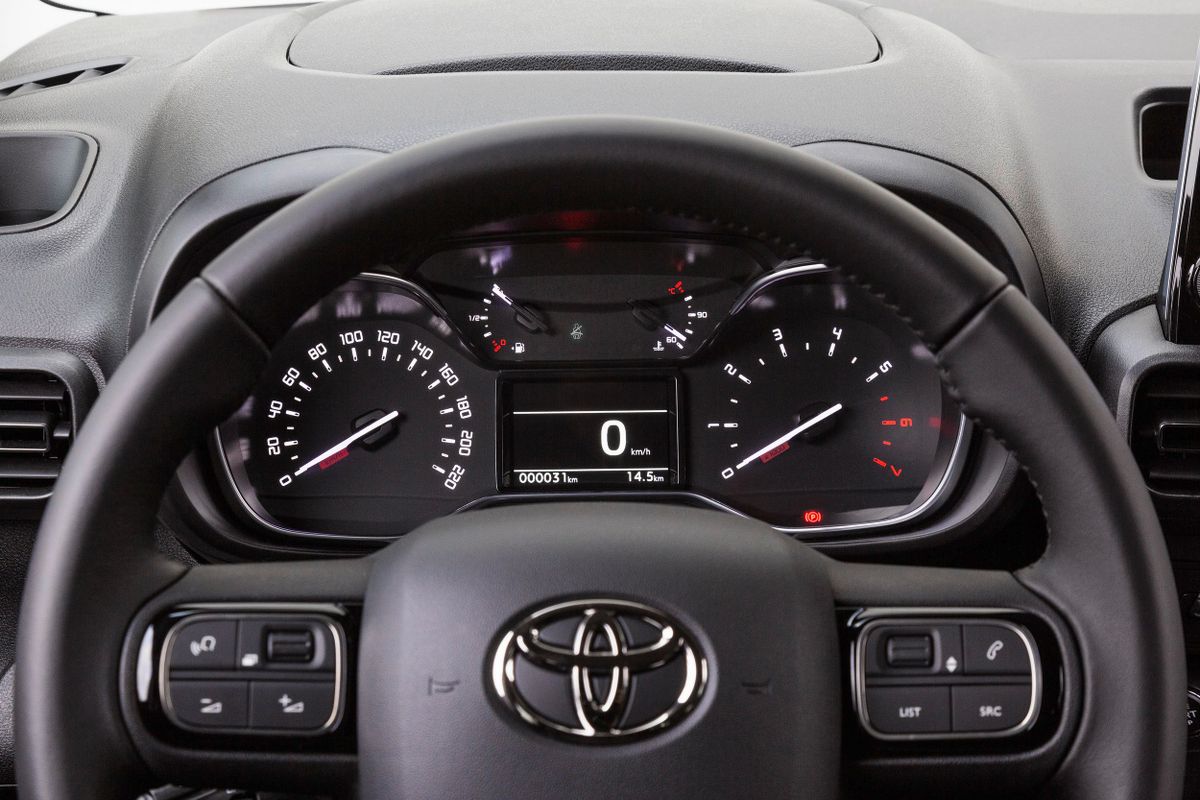 Toyota ProAce City 2018. Tableau de bord. Compact Van, 1 génération