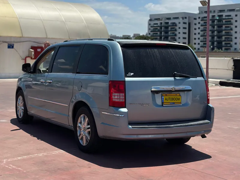 Chrysler Town & Country 2ème main, 2009, main privée