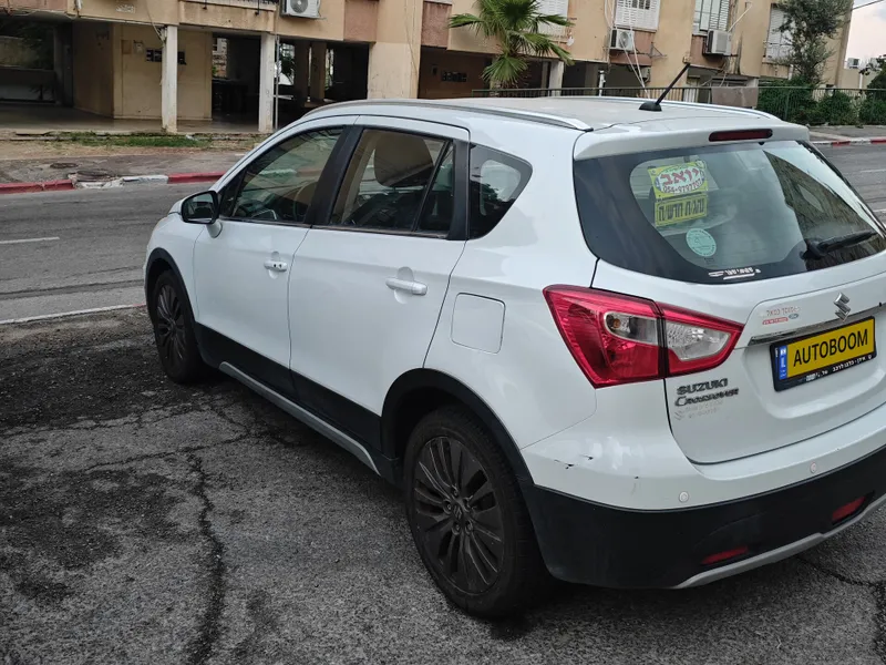 Suzuki SX4 2ème main, 2017, main privée