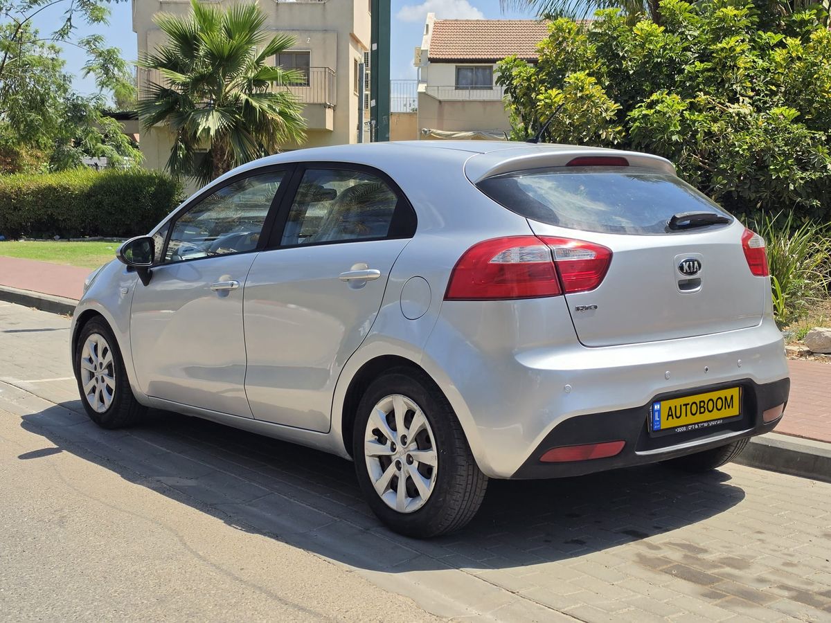 Kia Rio 2ème main, 2014, privée