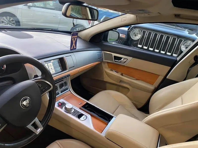 Jaguar XF 2nd hand, 2014