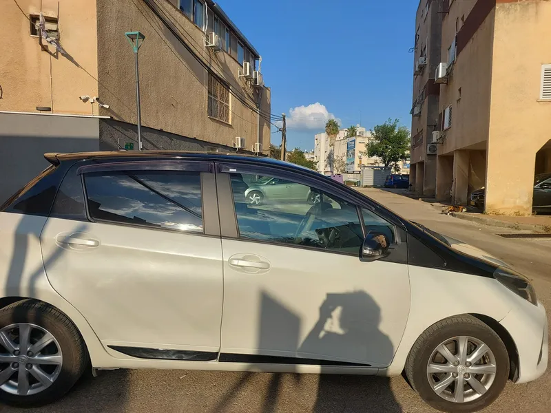 טויוטה יאריס יד 2 רכב, 2017, פרטי