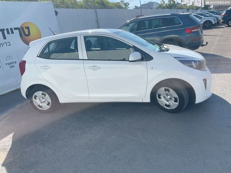 Kia Picanto 2nd hand, 2021, private