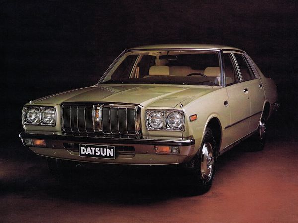 Datsun Laurel 1977. Carrosserie, extérieur. Berline, 3 génération