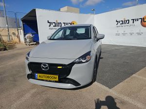 Mazda 2, 2024, photo