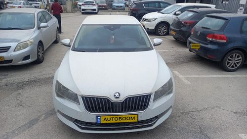 סקודה סופרב‏, 2019, תמונה