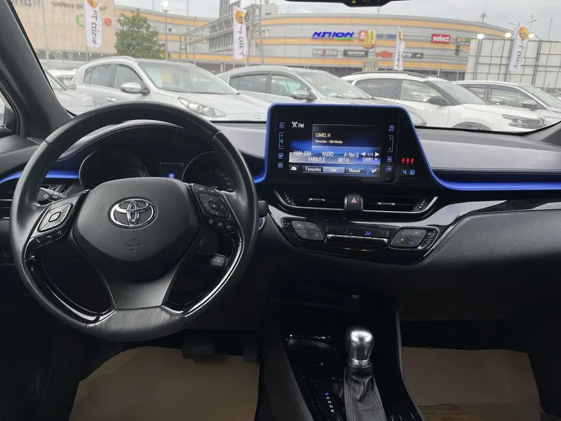 Toyota C-HR 2nd hand, 2018