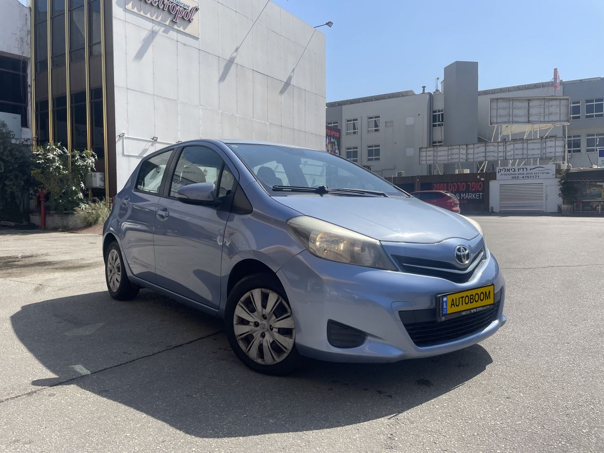 Toyota Yaris 2ème main, 2014, main privée