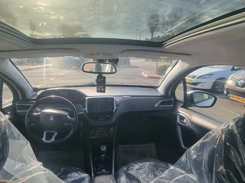 Peugeot 2008 2nd hand, 2017, private hand