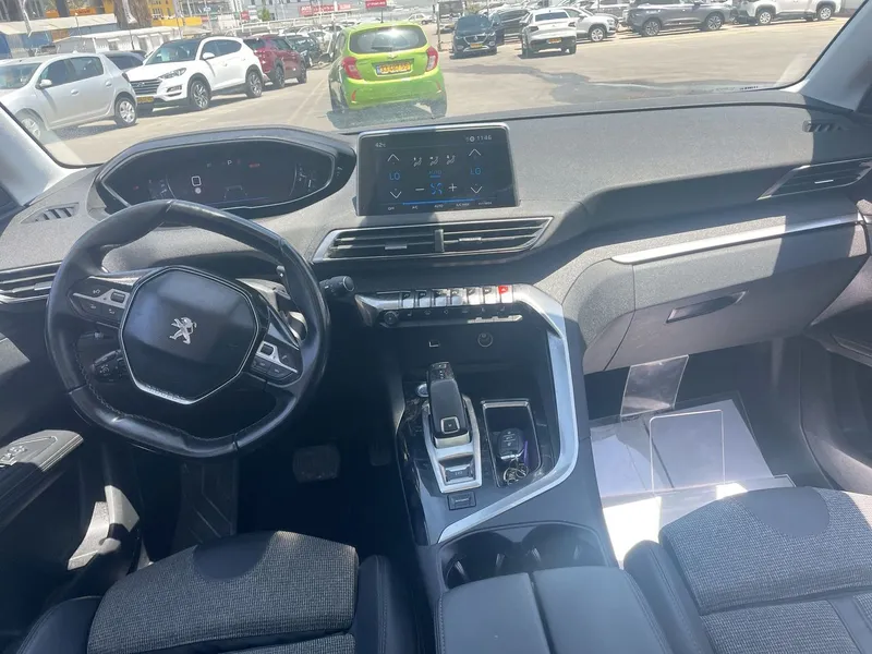 Peugeot 3008 2nd hand, 2020, private hand