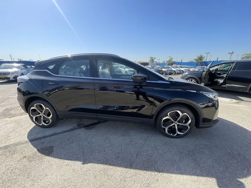 Geometry C nouvelle voiture, 2024