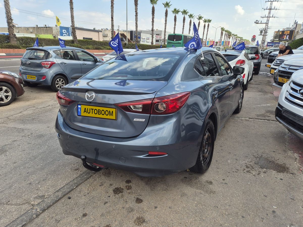 Mazda 3 2ème main, 2014