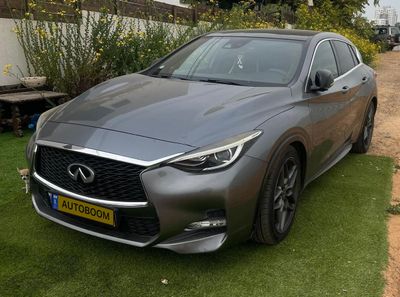 Infiniti Q30 2ème main, 2017, main privée