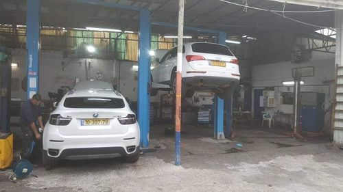 Garage Eitan. صورة 3